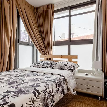 Apartamento Charming Unit With Pool And Great Amenities Rishon LeZion Exterior foto