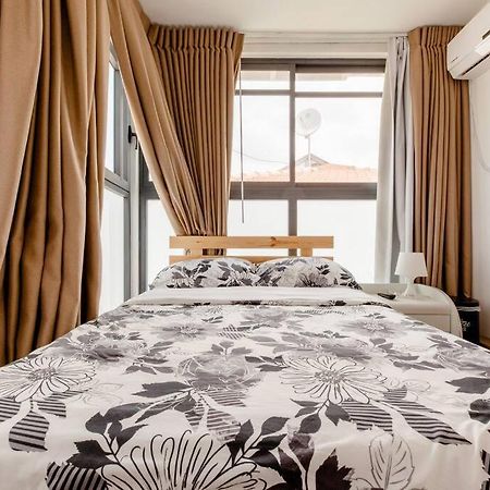 Apartamento Charming Unit With Pool And Great Amenities Rishon LeZion Exterior foto