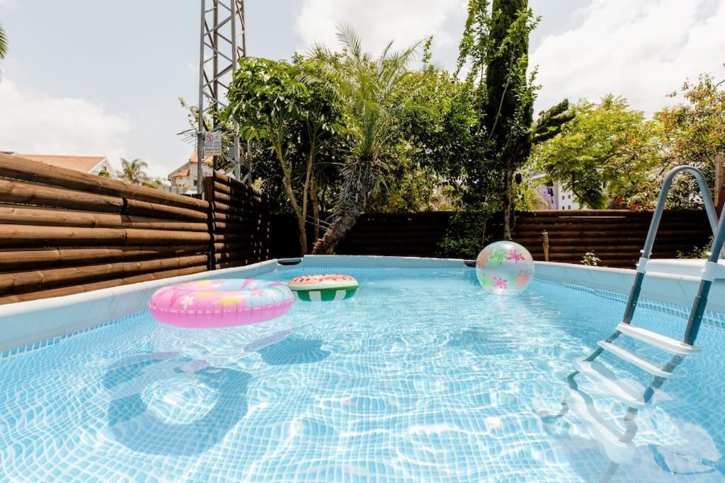 Apartamento Charming Unit With Pool And Great Amenities Rishon LeZion Exterior foto