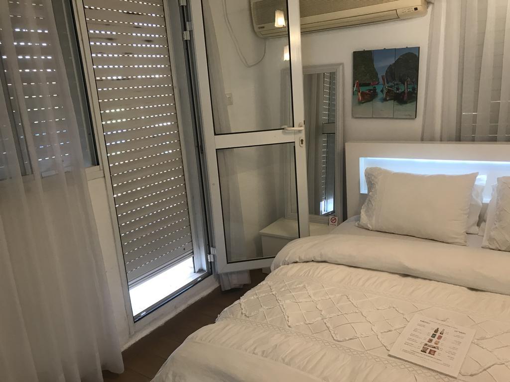 Apartamento Charming Unit With Pool And Great Amenities Rishon LeZion Exterior foto