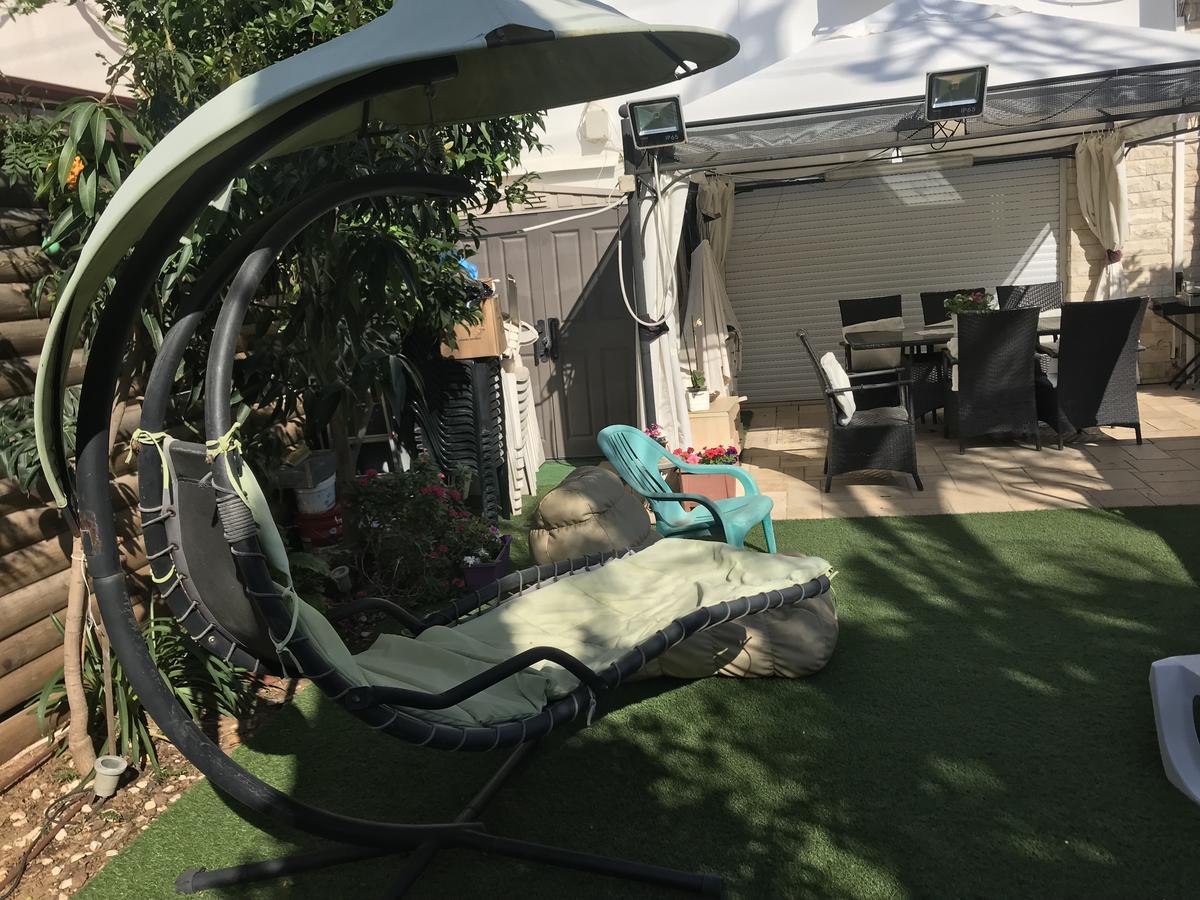 Apartamento Charming Unit With Pool And Great Amenities Rishon LeZion Exterior foto
