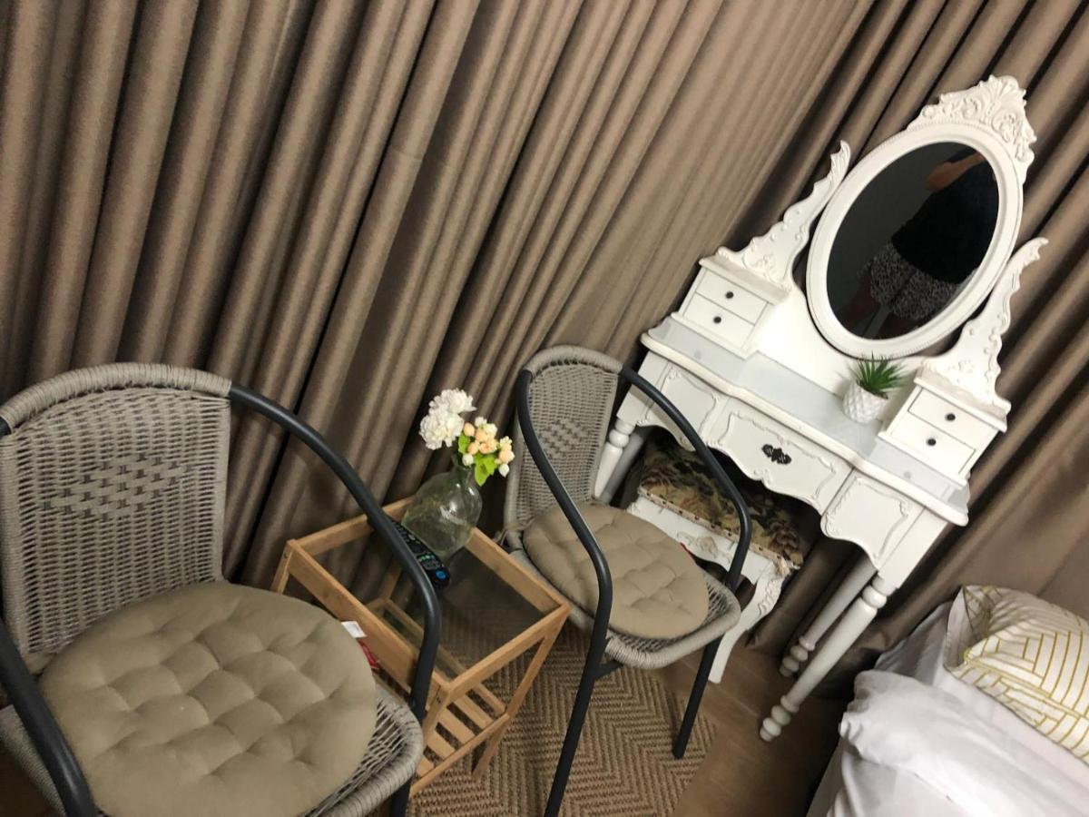 Apartamento Charming Unit With Pool And Great Amenities Rishon LeZion Exterior foto